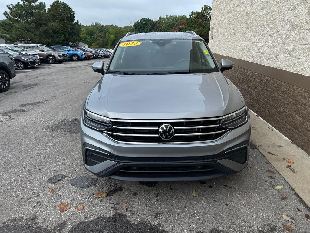 used 2024 Volkswagen Tiguan car, priced at $23,491