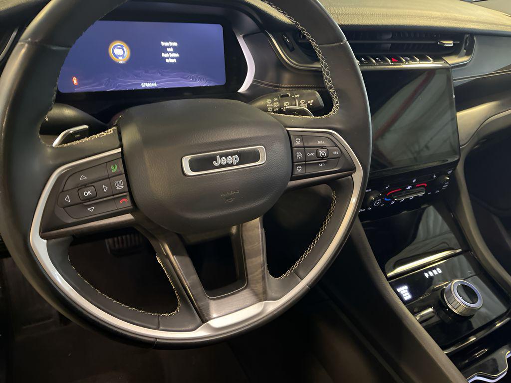 used 2023 Jeep Grand Cherokee car, priced at $28,495