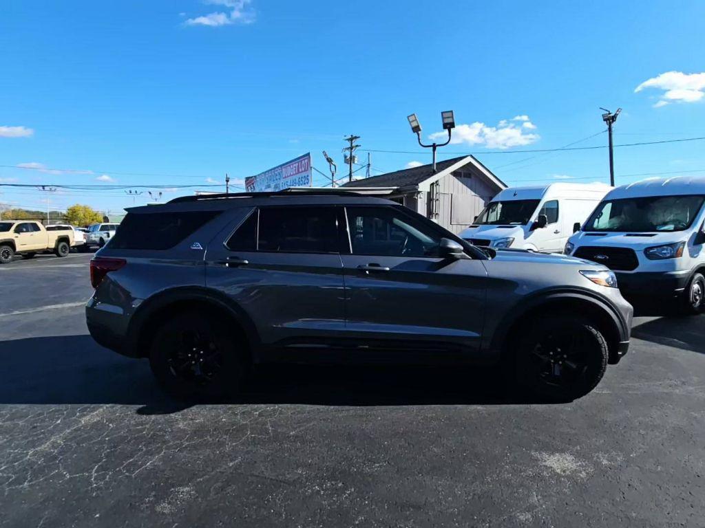 used 2023 Ford Explorer car, priced at $37,940