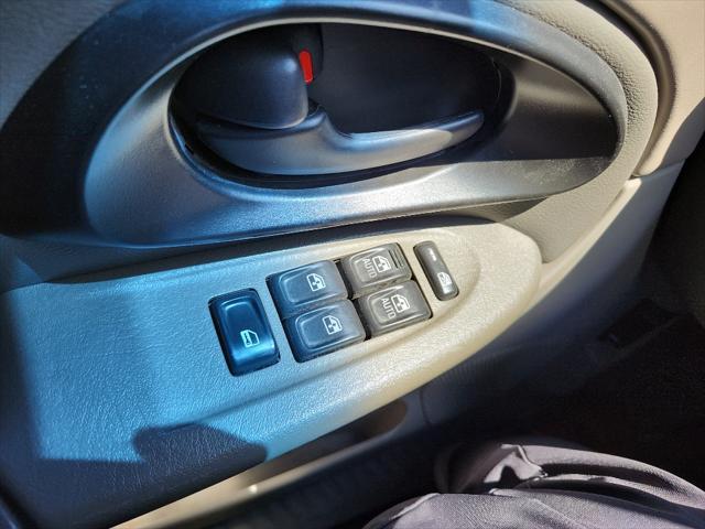 used 2002 Chevrolet TrailBlazer car, priced at $3,995