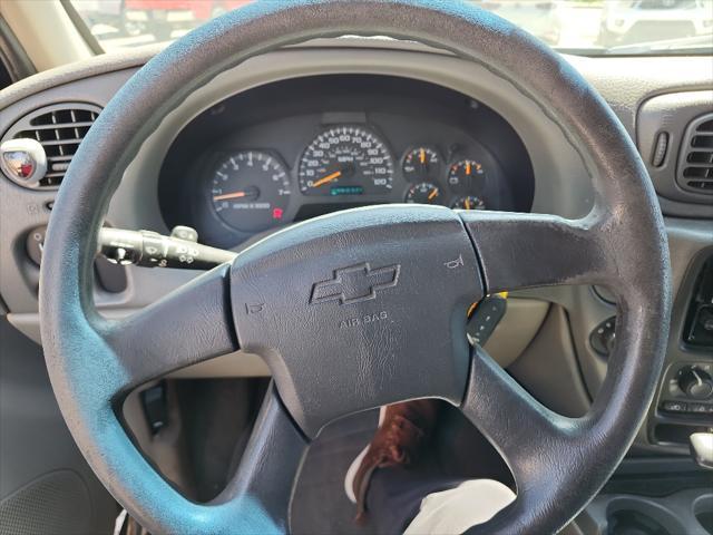 used 2002 Chevrolet TrailBlazer car, priced at $3,995