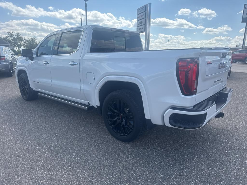 used 2021 GMC Sierra 1500 car, priced at $47,095