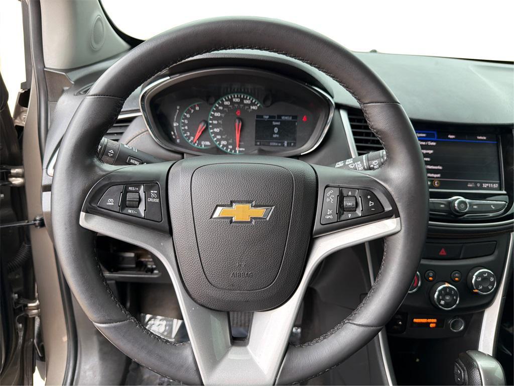 used 2021 Chevrolet Trax car, priced at $14,271