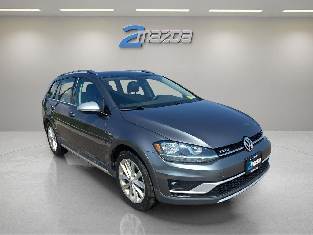 used 2019 Volkswagen Golf Alltrack car, priced at $22,812