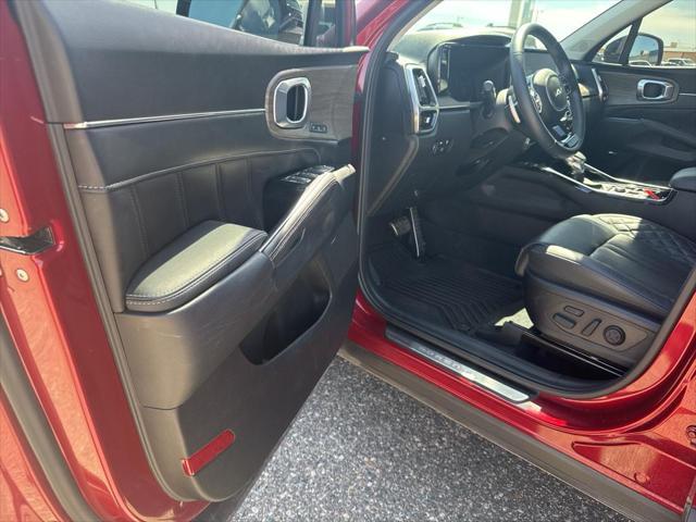used 2023 Kia Sorento car, priced at $41,095