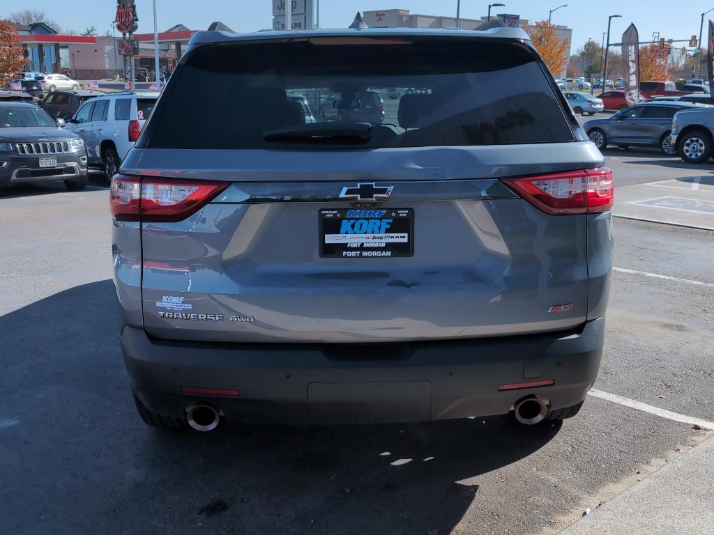 used 2021 Chevrolet Traverse car, priced at $28,489