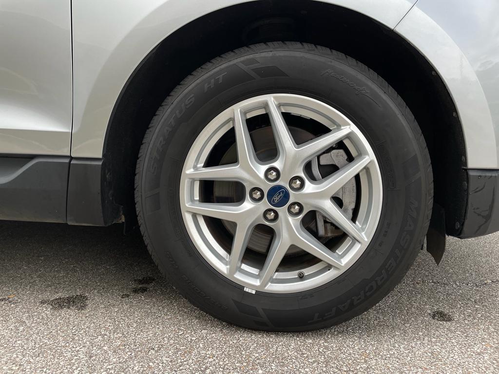 used 2022 Ford Edge car, priced at $20,871