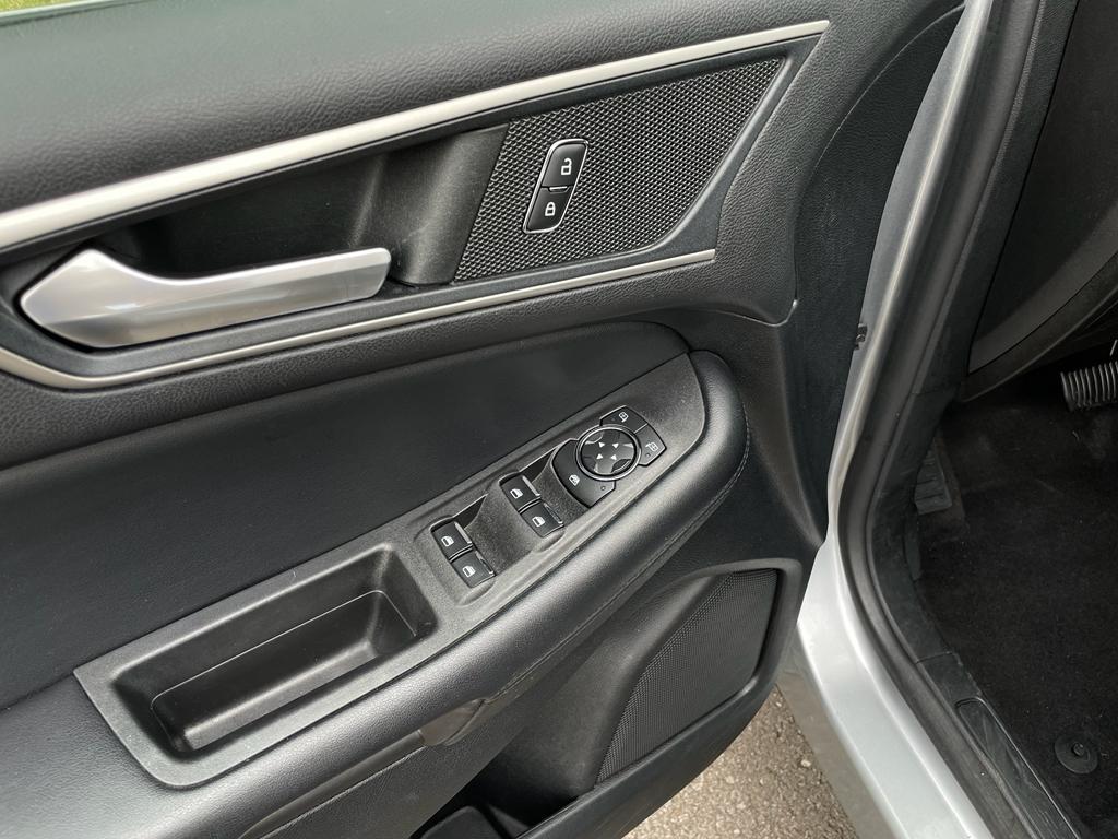 used 2022 Ford Edge car, priced at $20,871