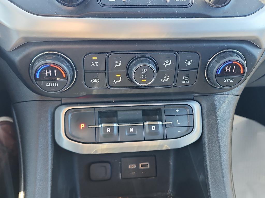 used 2021 GMC Acadia car, priced at $22,452