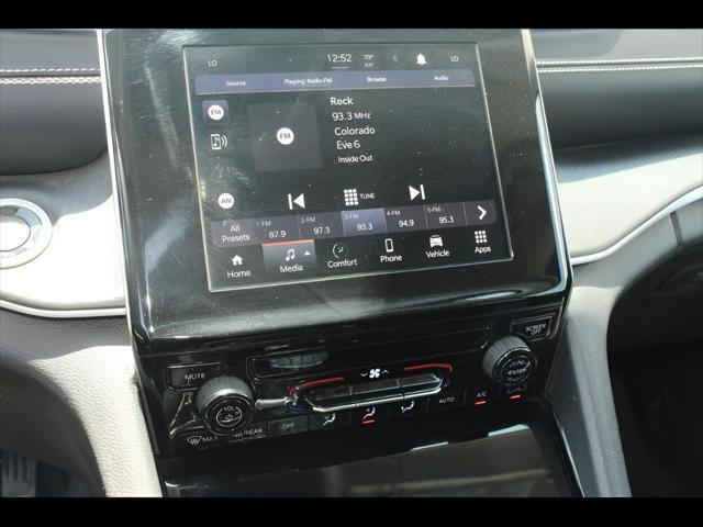 used 2023 Jeep Grand Cherokee car, priced at $25,489