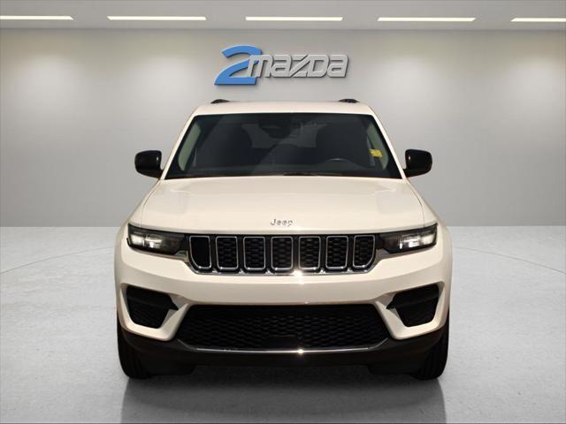 used 2023 Jeep Grand Cherokee car, priced at $25,489