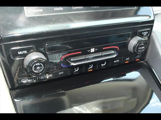 used 2023 Jeep Grand Cherokee car, priced at $25,489