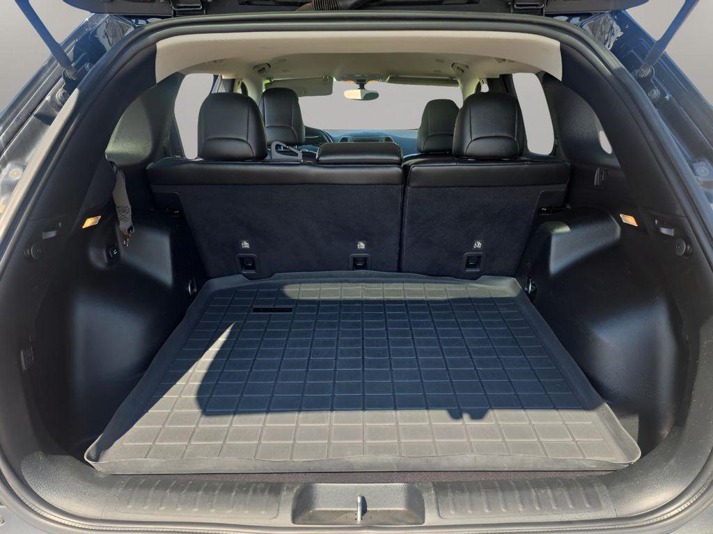 used 2019 Jeep Cherokee car, priced at $15,209