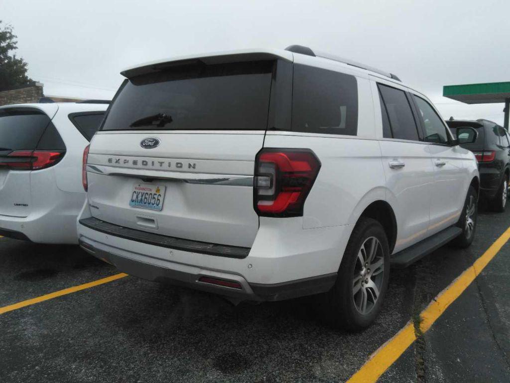 used 2024 Ford Expedition car, priced at $50,450