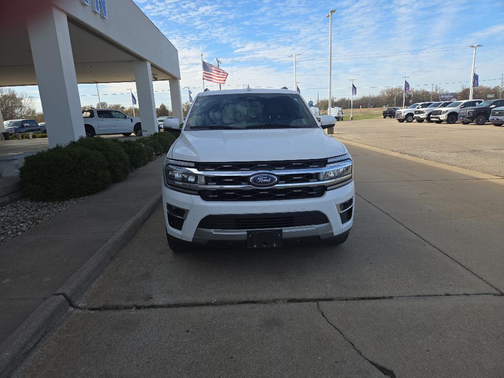 used 2024 Ford Expedition car, priced at $50,450