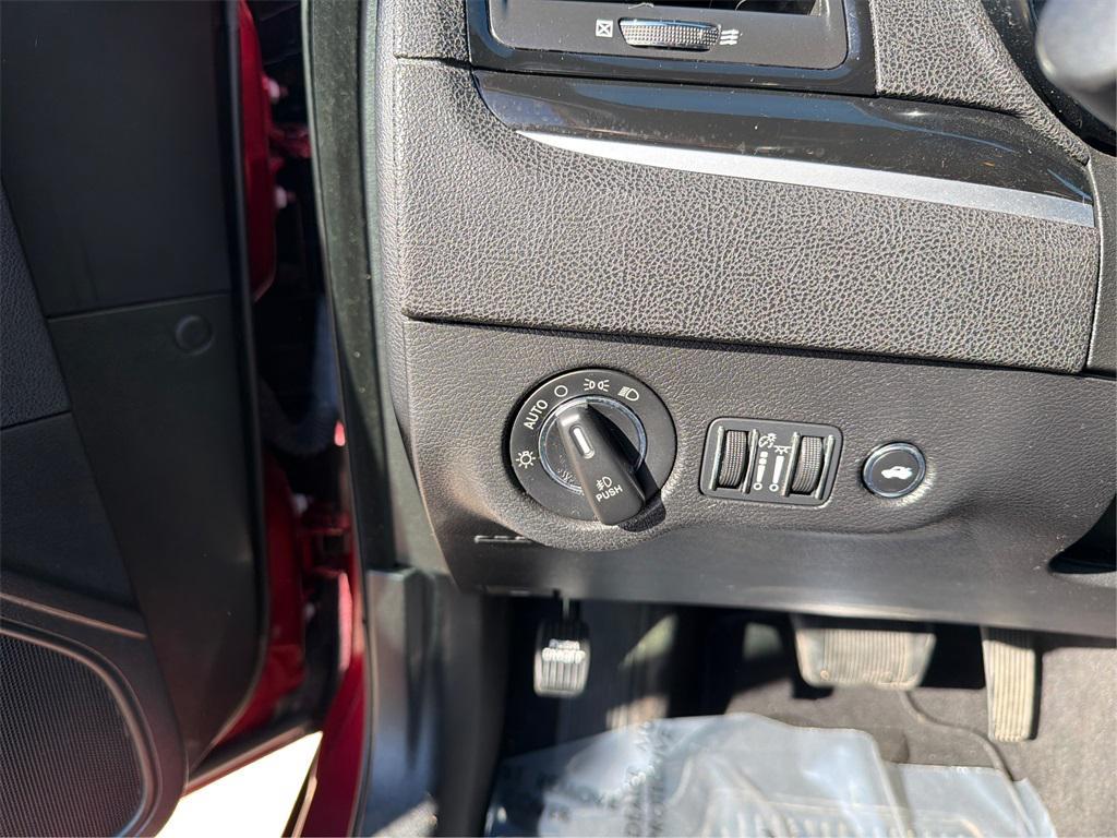 used 2020 Chrysler 300 car, priced at $18,997