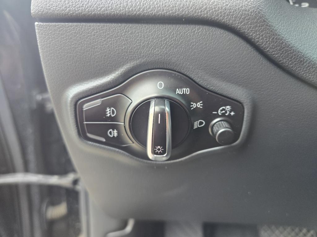 used 2015 Audi Q5 car, priced at $8,492