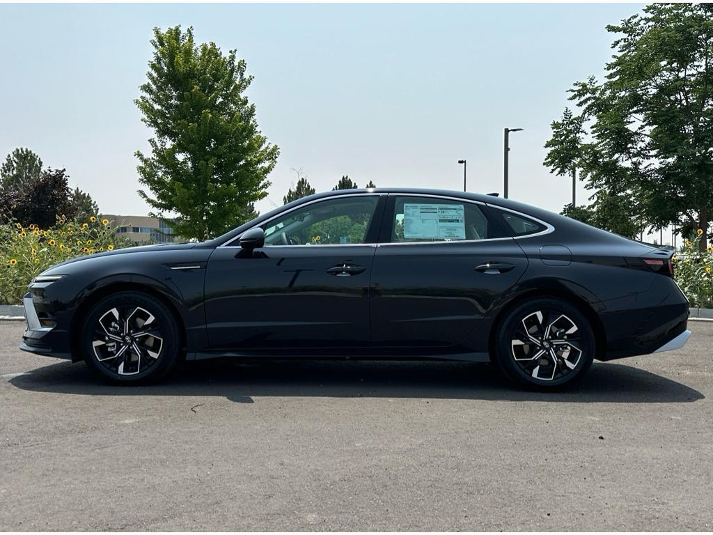 used 2024 Hyundai Sonata car, priced at $27,027