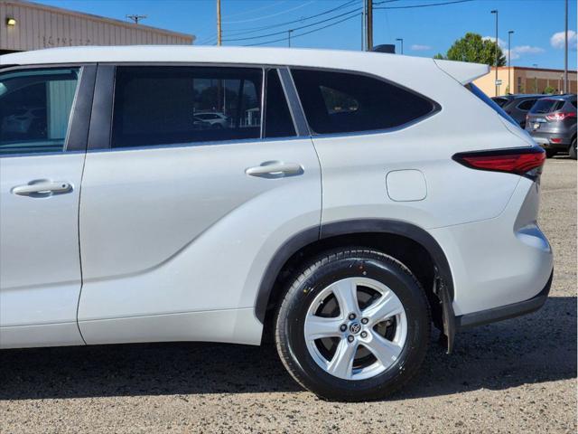 used 2023 Toyota Highlander car, priced at $36,998