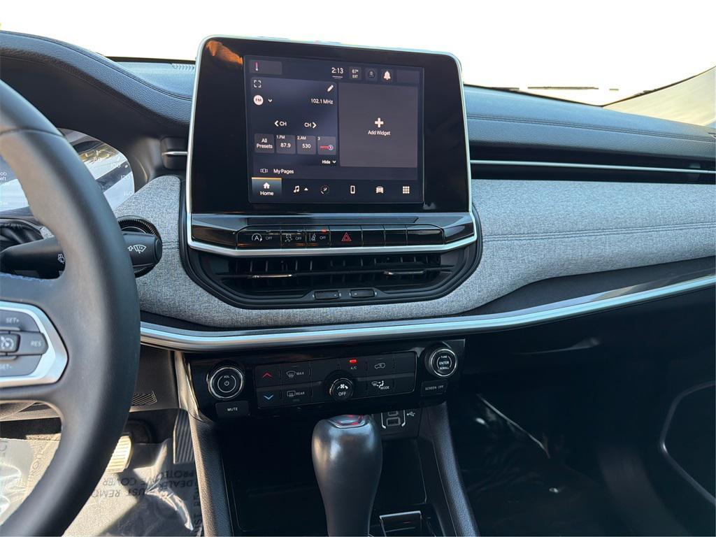 used 2022 Jeep Compass car, priced at $20,002