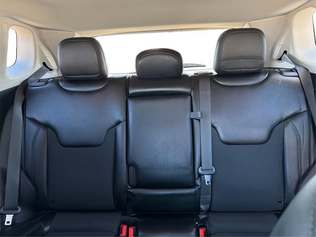 used 2022 Jeep Compass car, priced at $20,002