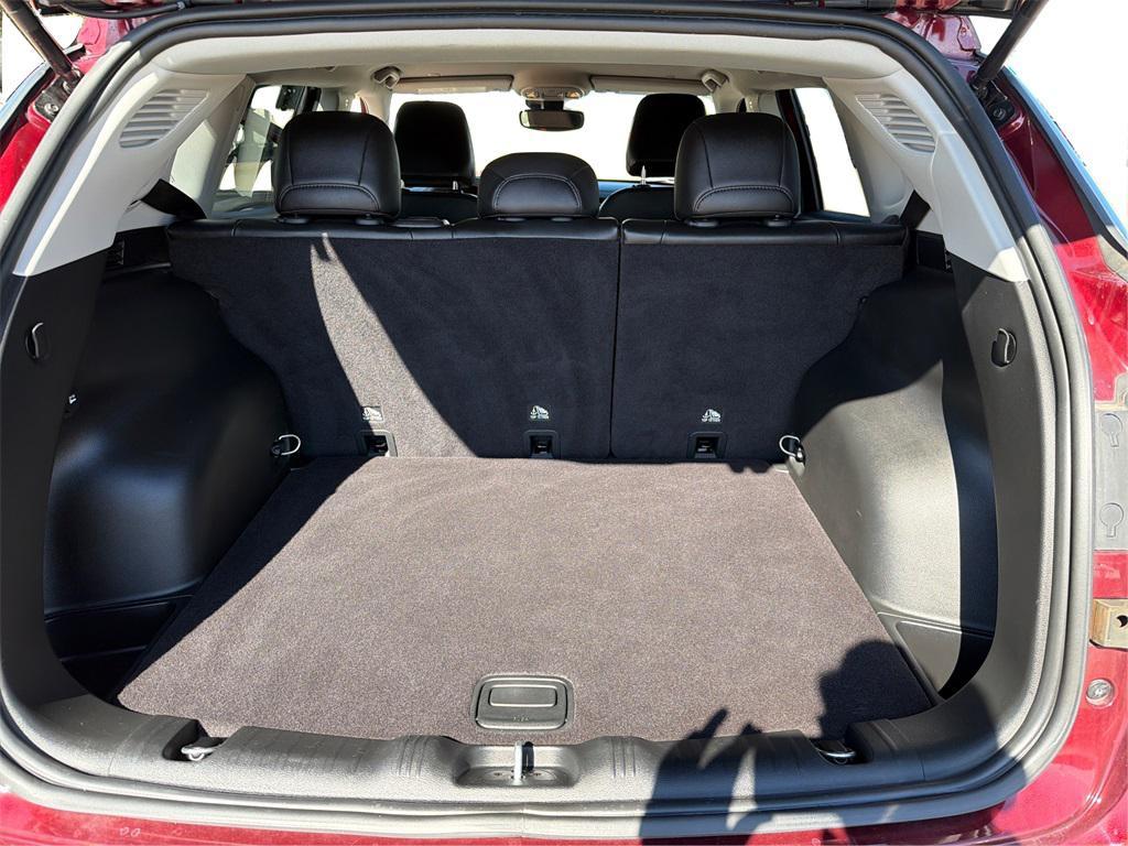 used 2022 Jeep Compass car, priced at $20,002