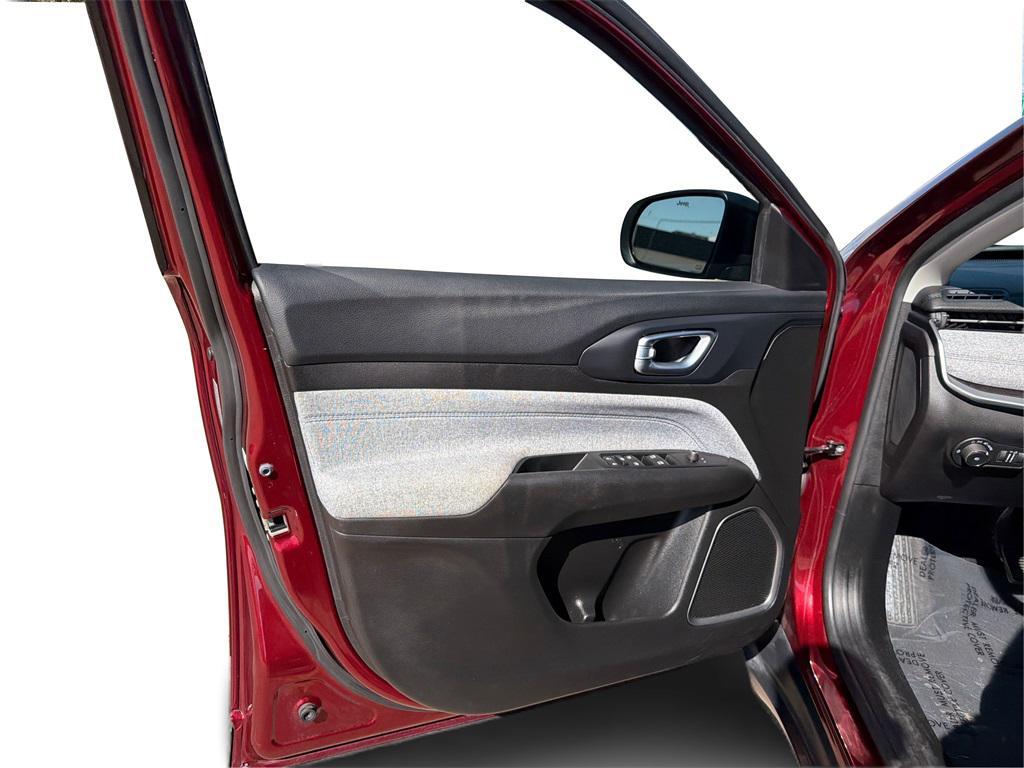 used 2022 Jeep Compass car, priced at $20,002