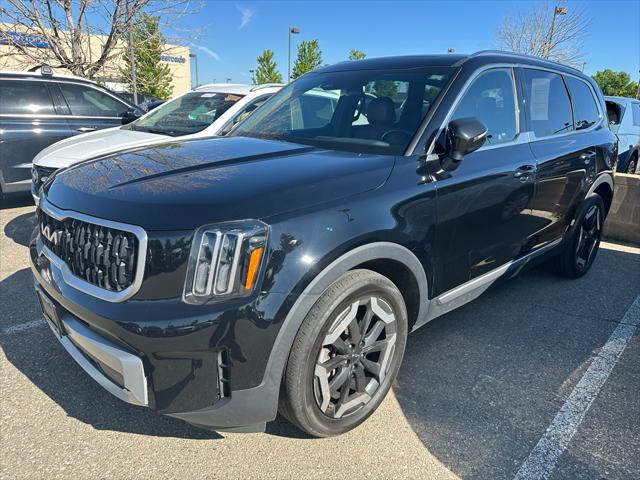 used 2023 Kia Telluride car, priced at $32,859