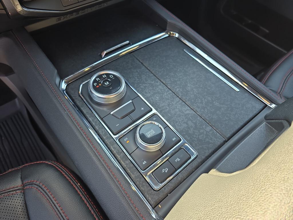 used 2022 Ford Expedition Max car, priced at $56,495