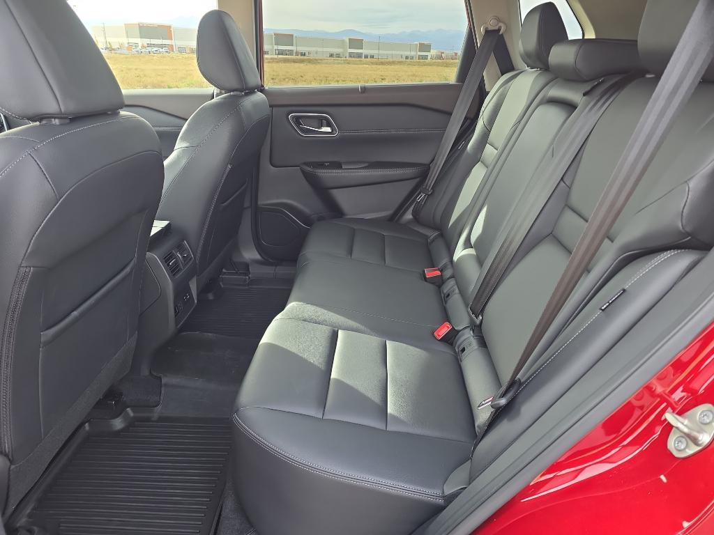 used 2021 Nissan Rogue car, priced at $25,447