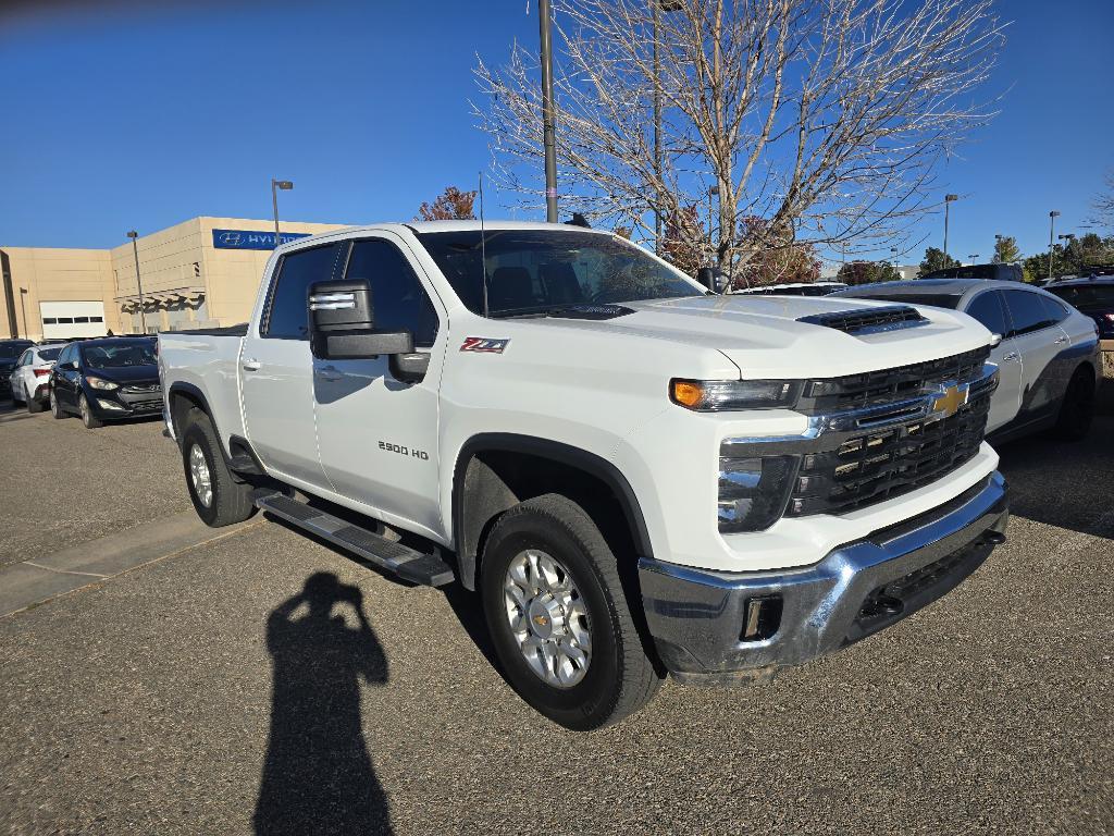 used 2024 Chevrolet Silverado 2500 car, priced at $50,497