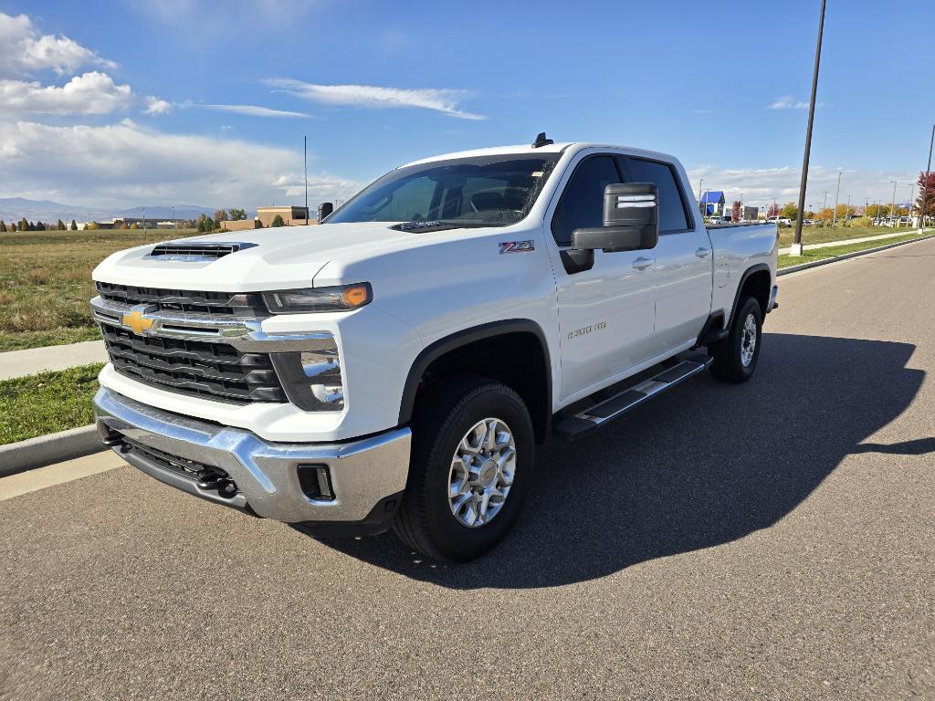used 2024 Chevrolet Silverado 2500 car, priced at $50,497