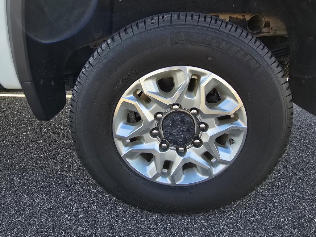 used 2024 Chevrolet Silverado 2500 car, priced at $50,497