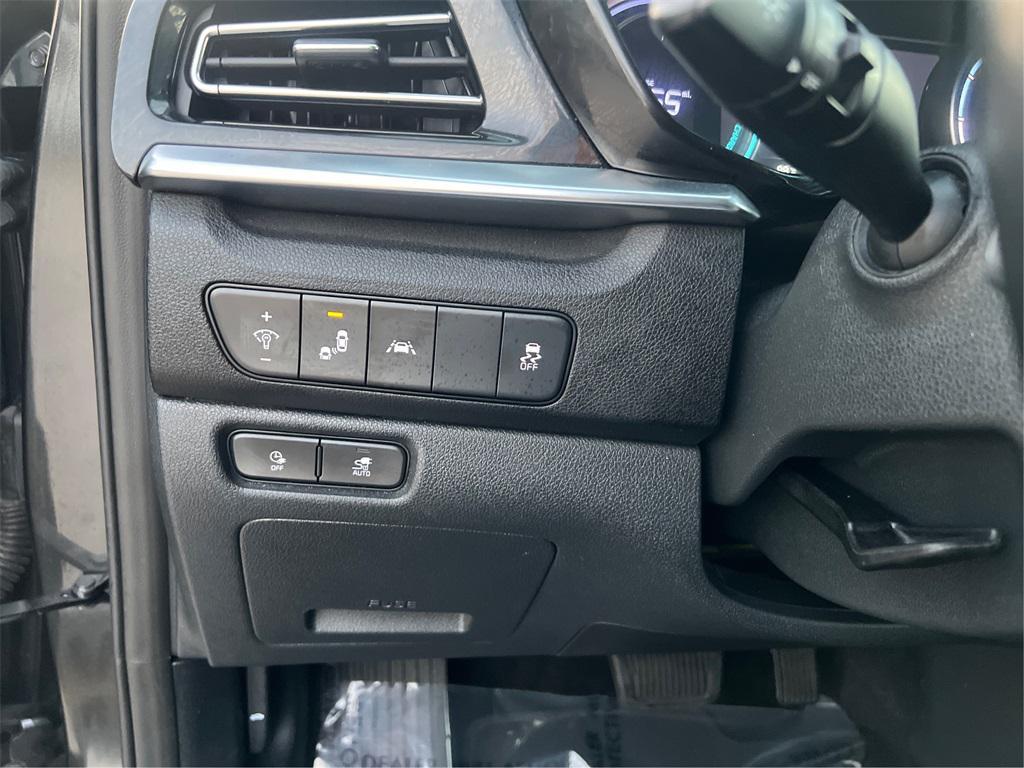 used 2022 Kia Niro EV car, priced at $18,997