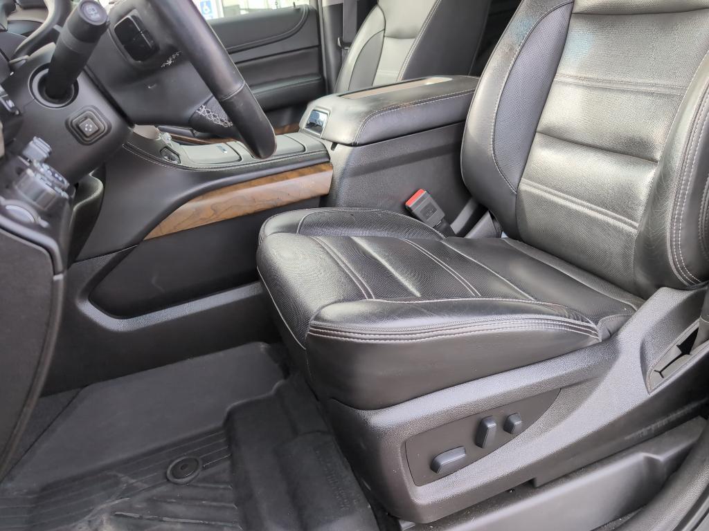 used 2019 GMC Yukon XL car, priced at $37,494