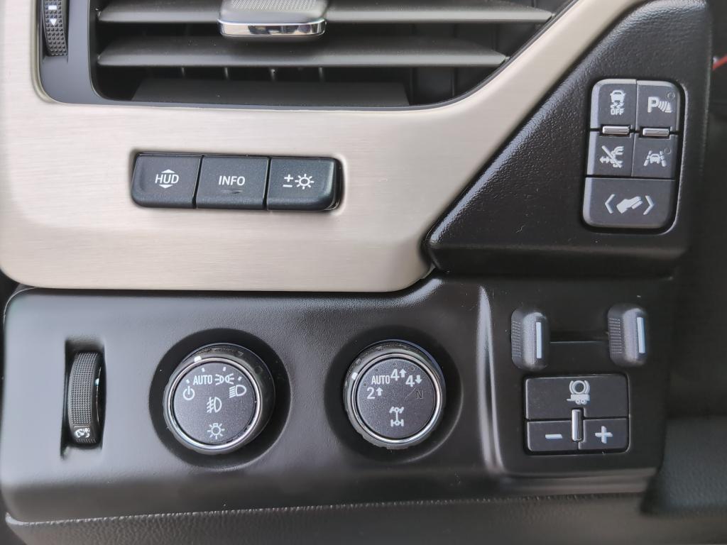 used 2019 GMC Yukon XL car, priced at $37,494