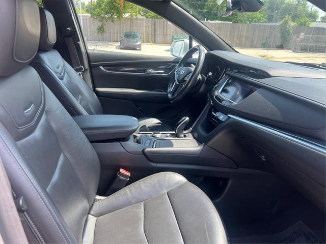 used 2020 Cadillac XT5 car, priced at $18,141