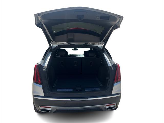 used 2020 Cadillac XT5 car, priced at $18,141