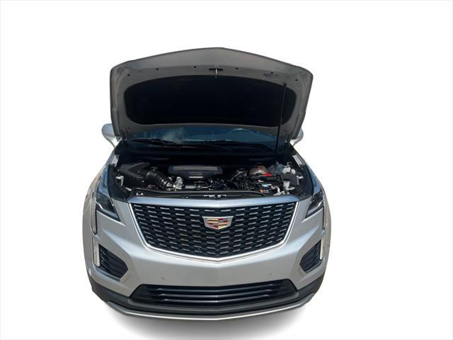 used 2020 Cadillac XT5 car, priced at $18,141