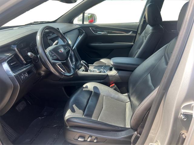 used 2020 Cadillac XT5 car, priced at $18,141