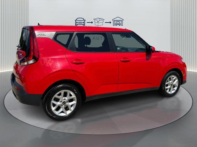 used 2021 Kia Soul car, priced at $12,664