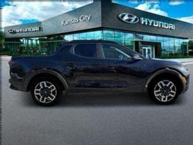 used 2025 Hyundai SANTA CRUZ car, priced at $40,830