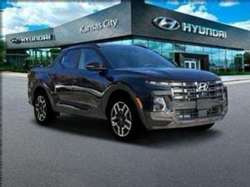used 2025 Hyundai SANTA CRUZ car, priced at $40,830