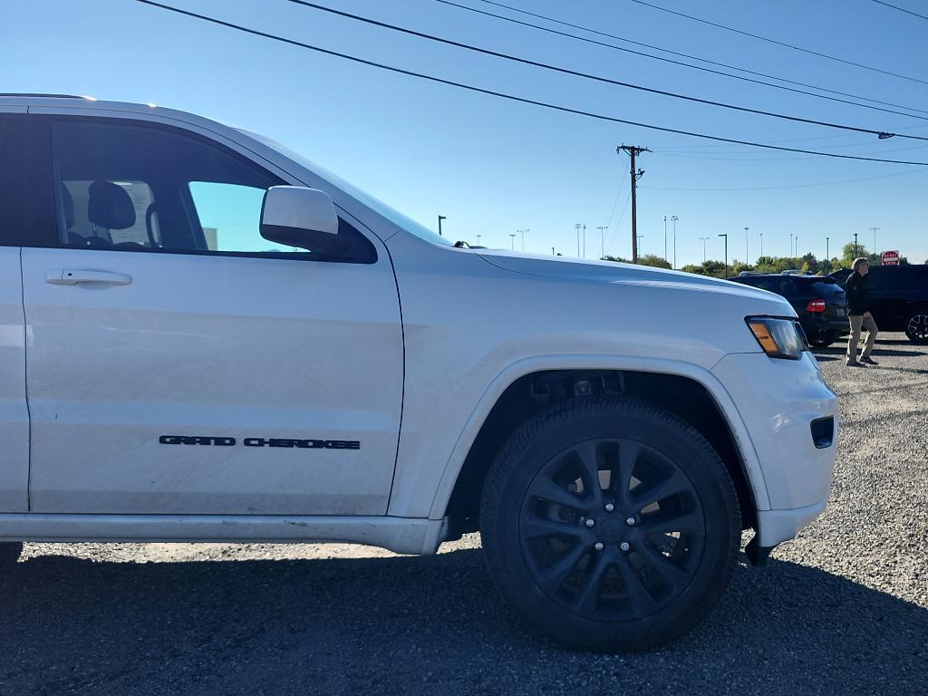 used 2018 Jeep Grand Cherokee car, priced at $14,893