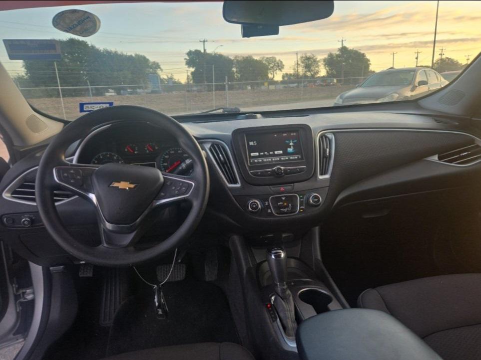 used 2018 Chevrolet Malibu car, priced at $9,562