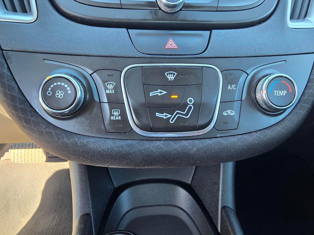 used 2019 Chevrolet Malibu car, priced at $16,487