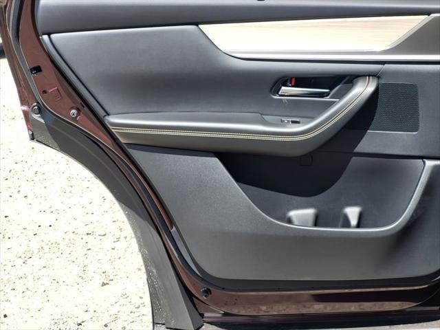 new 2025 Mazda CX-90 car, priced at $49,090