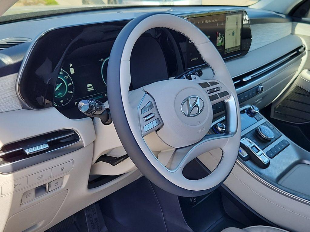 used 2024 Hyundai Palisade car, priced at $49,710