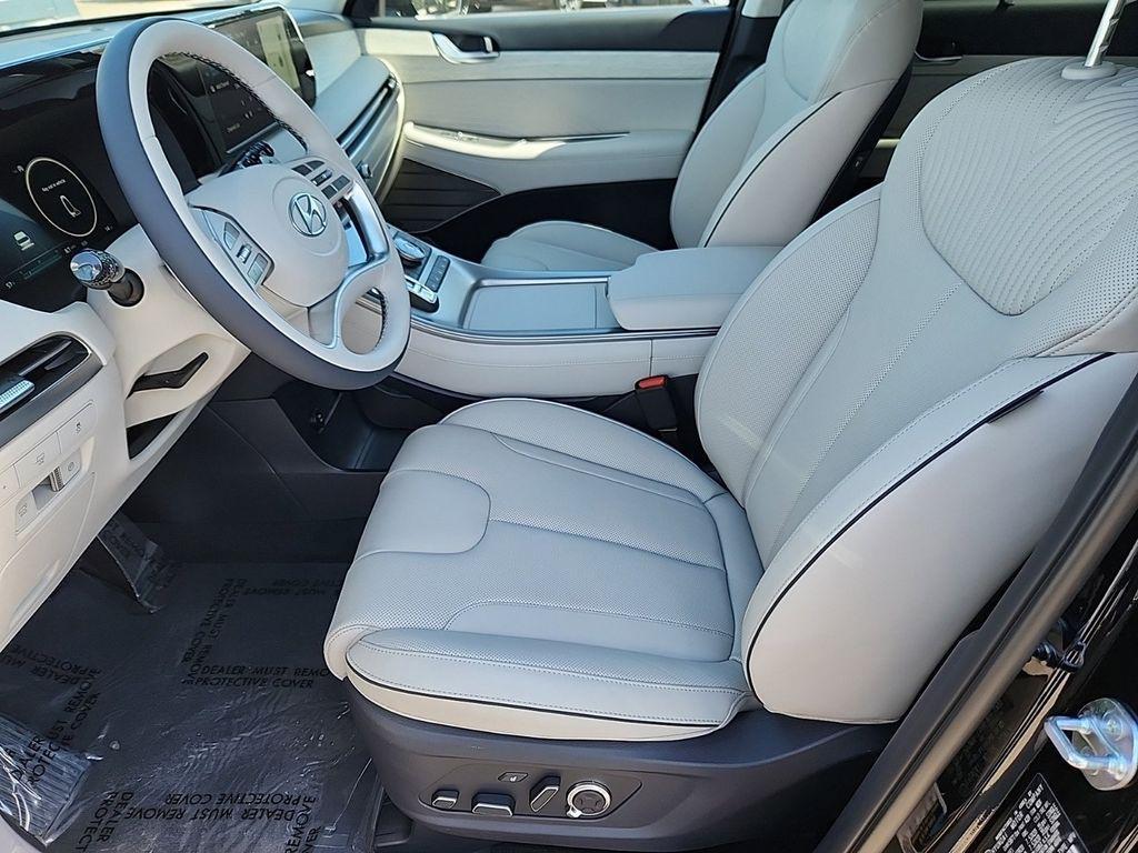 used 2024 Hyundai Palisade car, priced at $49,710