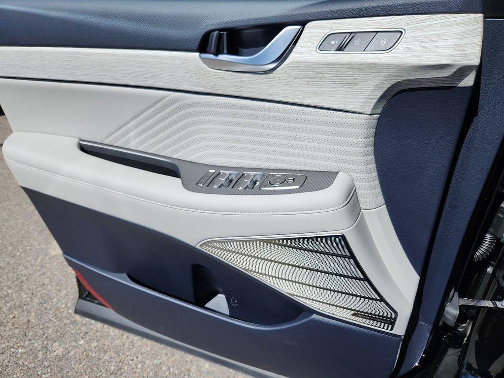 used 2024 Hyundai Palisade car, priced at $49,710